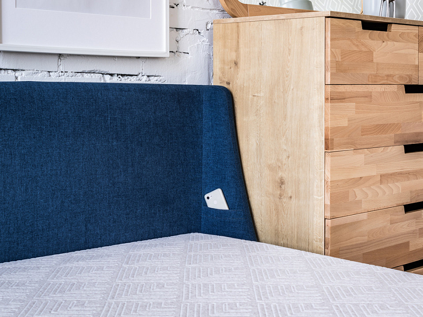 Кровать Lagom Side Soft 120x190 Ткань/Массив (бук) Лама Индиго/Масло-воск Natura (Бук) - Оригинальная кровать в обивке из мебельной ткани.